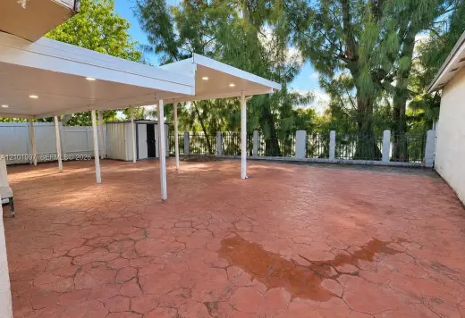 Refined Living in a Beautiful Setting