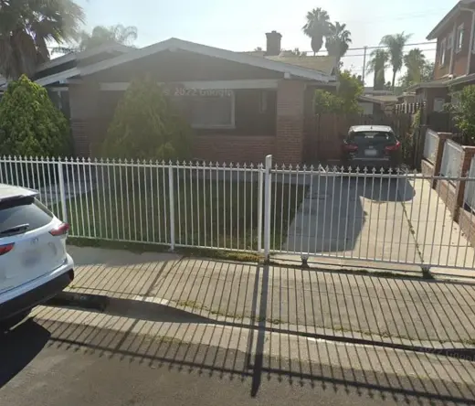 CRAFTSMAN HOUSE FOR RENT IN HOLLYWOOD