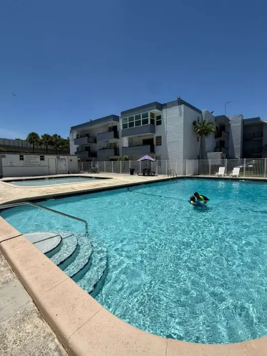 Se renta  bonito, espacioso y comodo Apartamento muy bien localizado en Miami
