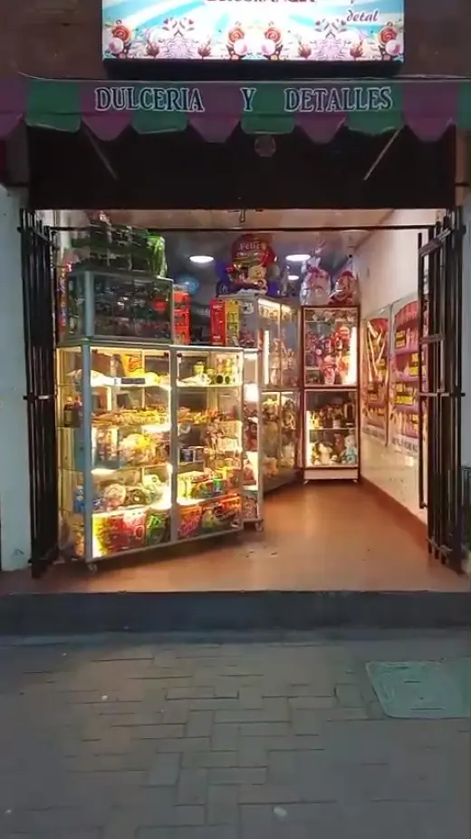 NEGOCIO RENTABLE DULCERIA ACREDITADA KENNEDY, RENTABLE