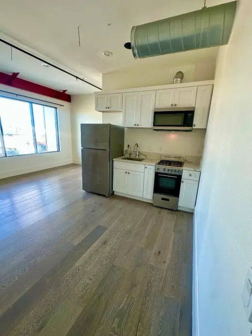 Apartamento moderno en renta – Santa Ana (Grand Ave)! 🏡✨  Hermoso apartamento d