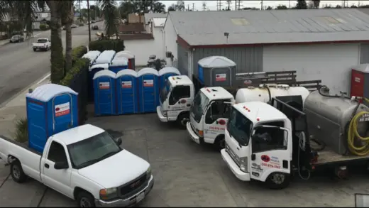 Se Necesita Chofer para Limpieza de Baños Portables