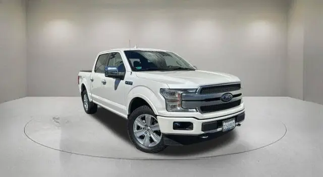 Ford F-150 2019 4x4 Platinum 4 puertas SuperCrew 5.5 pies SB