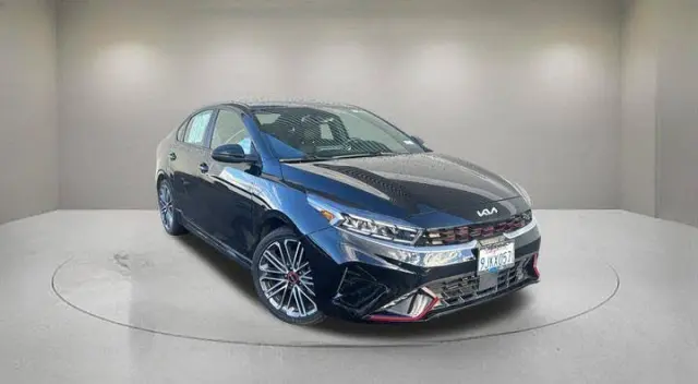 Kia Forte 2024 GT 4dr Sedán 6M
