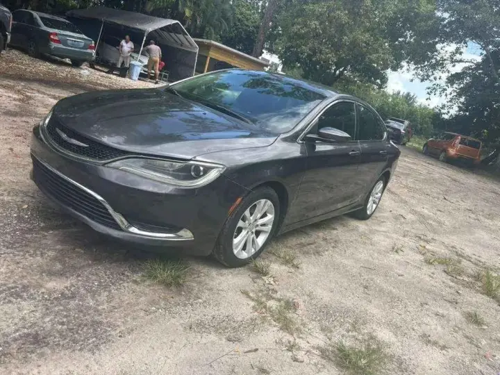 💥💲2400 Cash/ 🚗 2016 Chrysler 200