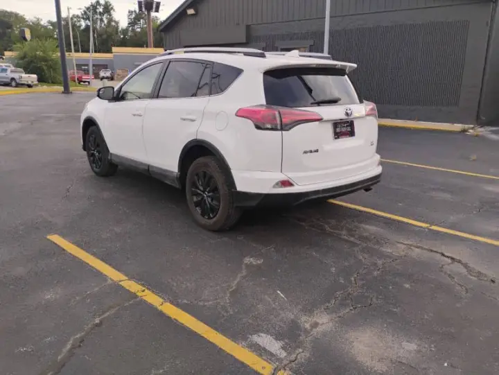 2017 Toyota RAV4