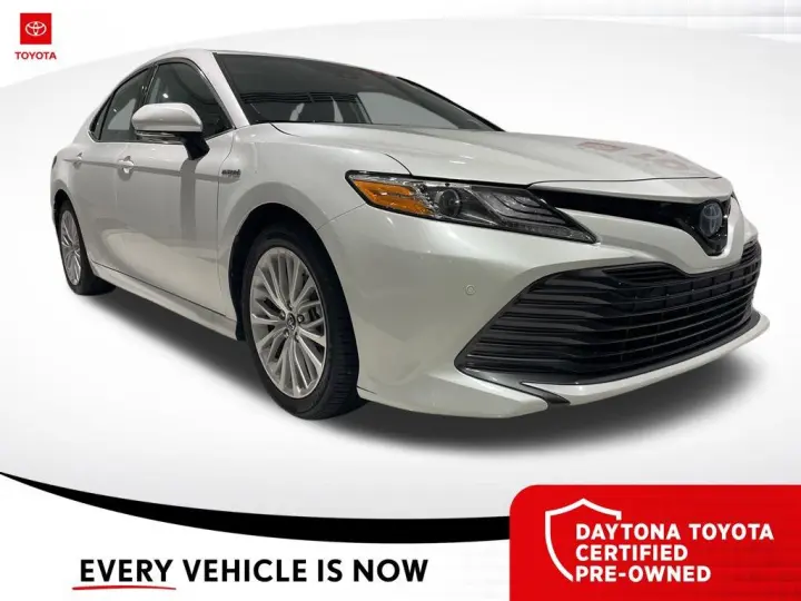 Toyota Camry Hybrid 2019 XLE 4dr Sedan