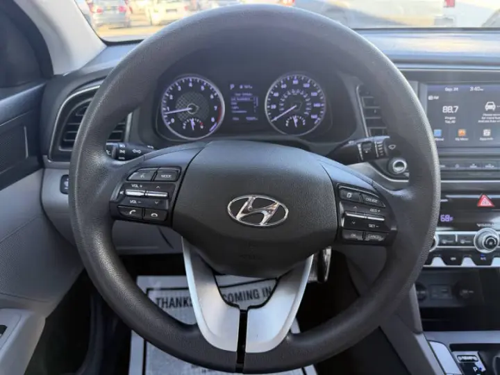 Hyundai Elantra 2020