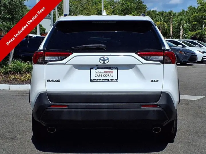 Toyota RAV4 2021 XLE 4dr SUV