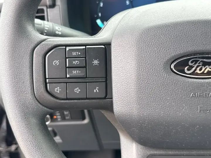 Ford F-150 2024 4x4 STX 4dr SuperCrew 5.5 ft. SB