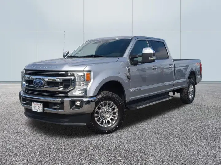 Ford F-250 Super Duty 2022 4x4 XLT 4p Crew Cab 8 ft. LB Pickup