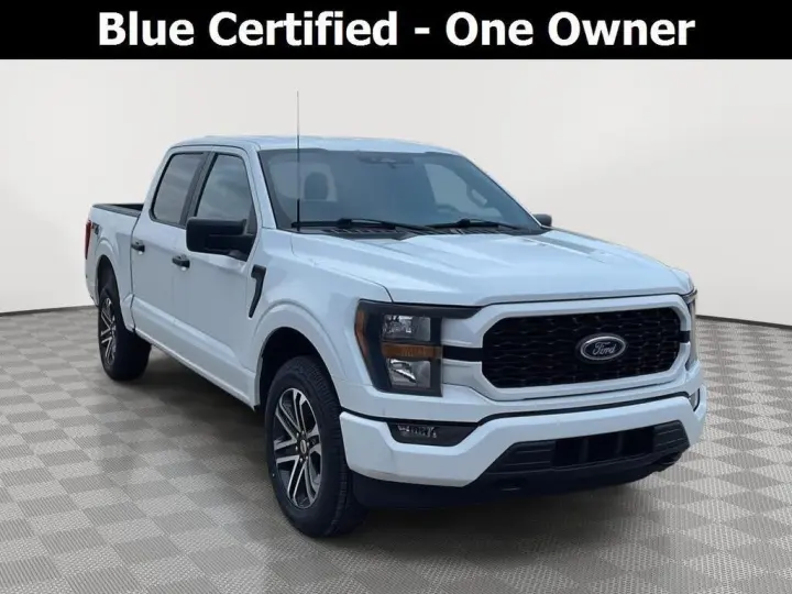 Ford F-150 2023 4x4 XL 4dr SuperCrew con cabina de 5.5 m.