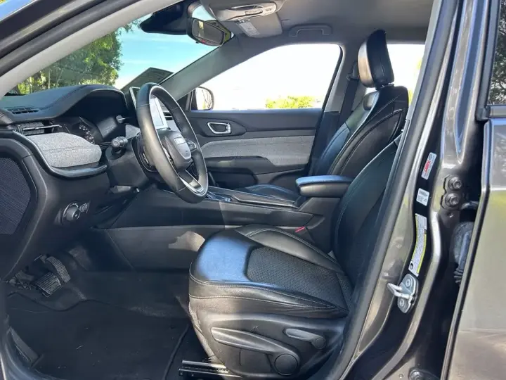 Jeep Compass 2022 Latitude 4dr SUV