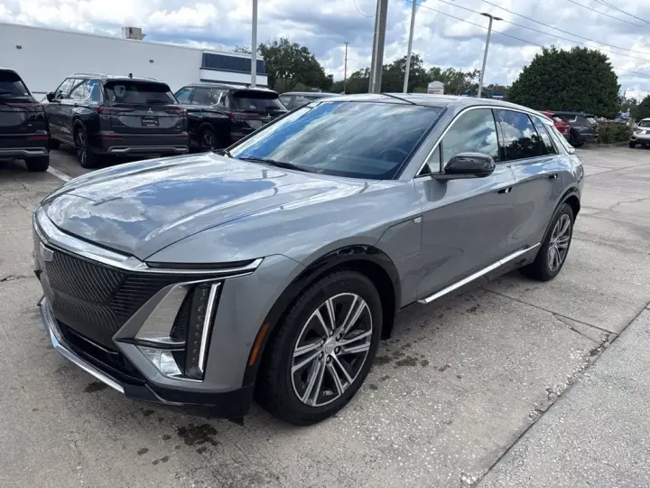 Cadillac LYRIQ 2024 Luxury 1 4dr SUV
