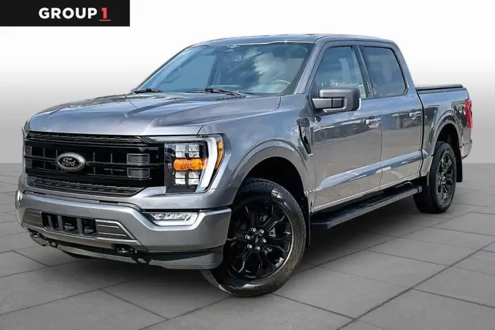 Ford F-150 2023 4x4 XLT 4dr SuperCrew 5.5 ft. SB