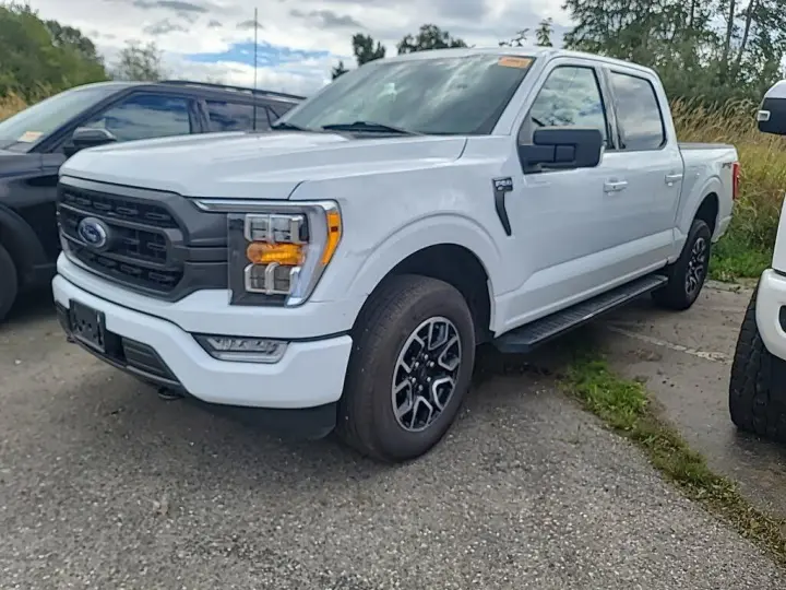 Ford F-150 2023 4x4 XLT 4p SuperCrew 5.5 ft. CB