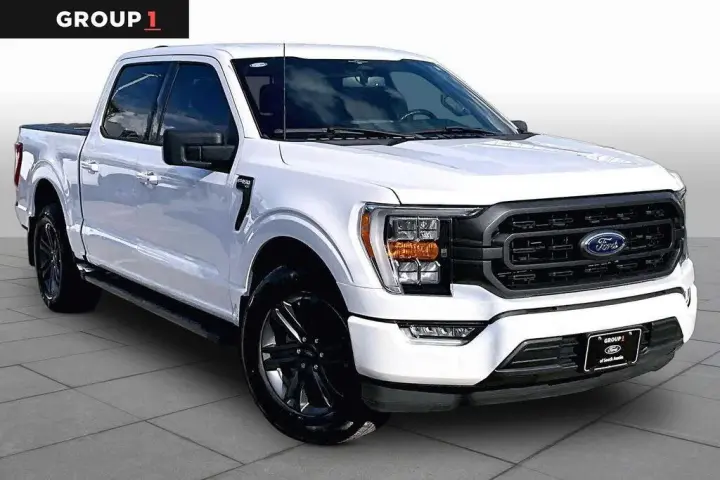 Ford F-150 2023 4x2 XLT 4p SuperCrew 6.5 ft. CB