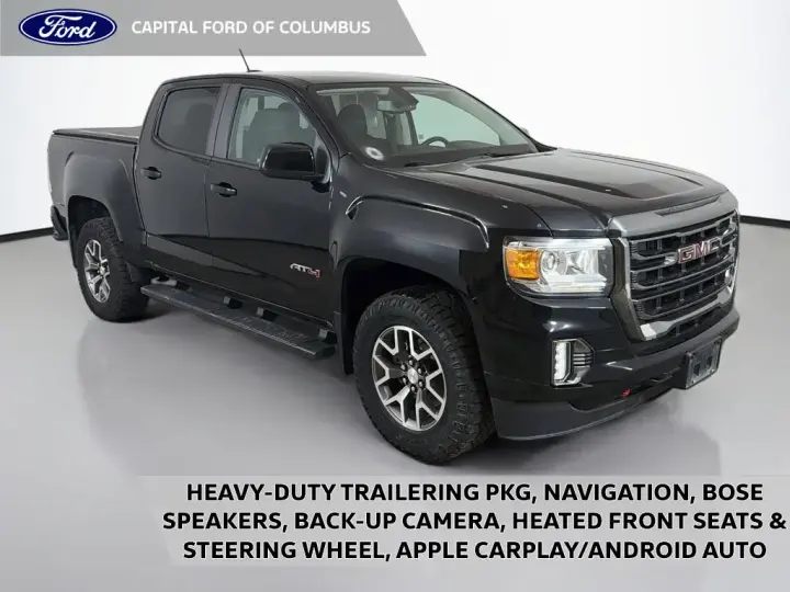 GMC Canyon 2022 4x4 AT4 4p Cab de tripulación con 5 pies de caja estándar (Tela)