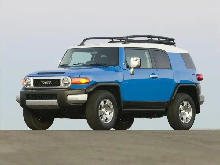 Toyota FJ Cruiser 2008 4x4 Base 4dr SUV 6M
