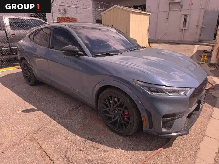 Ford Mustang Mach-E 2023 AWD GT SUV de 4 puertas