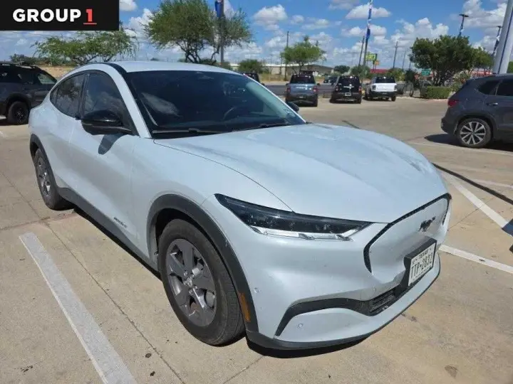 Ford Mustang Mach-E 2023 Select 4p SUV