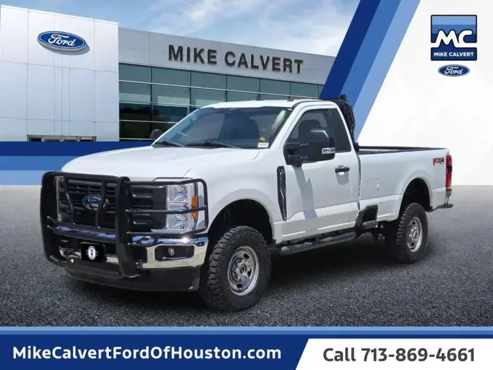 Ford F-250 Super Duty 2023 4x4 XL Cabina Regular 2p 8 ft. LB Pickup