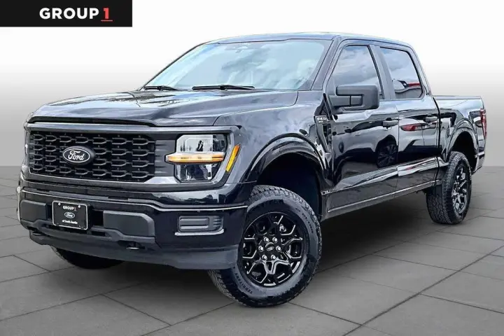 Ford F-150 2025 4x4 STX 4dr SuperCrew 5.5 ft. SB