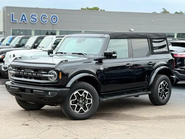 Ford Bronco 2023 4x4 Outer Banks 4p SUV