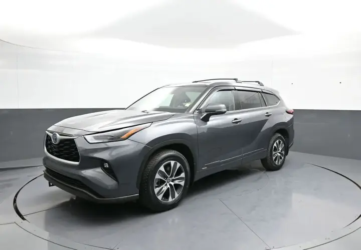 Toyota Highlander Híbrido 2022 AWD XLE 4p SUV