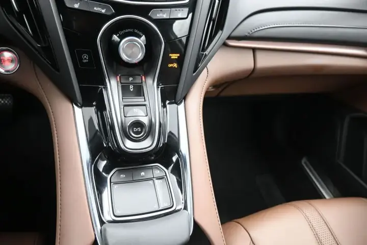 Acura RDX 2024 con tracción en las cuatro ruedas 4dr SUV con paquete de tecnología