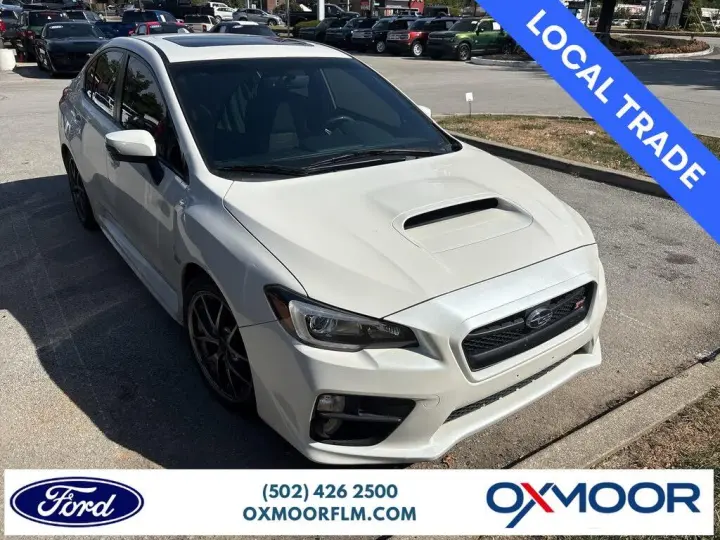 Subaru WRX 2017 AWD STI Limited 4dr Sedan con spoiler de perfil bajo