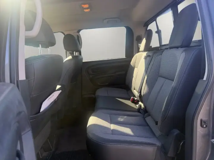 Nissan Titan 2017 4x2 S 4dr Cabina de Tripulación