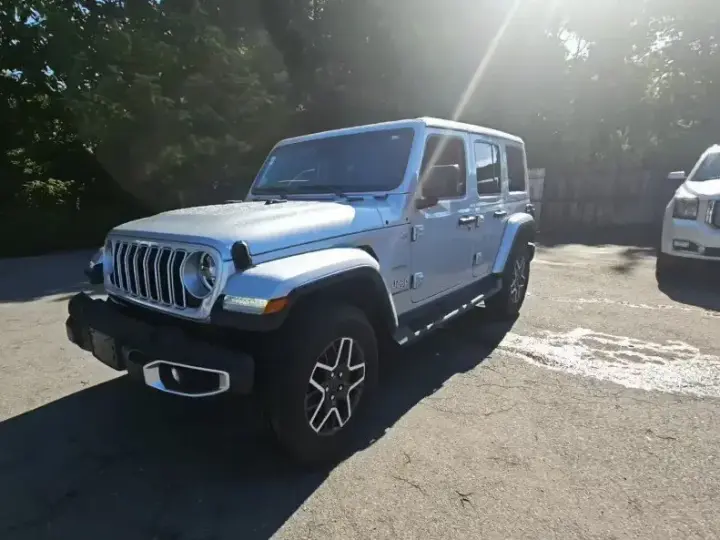 Jeep Wrangler 2024 4x4 Sahara 4dr SUV