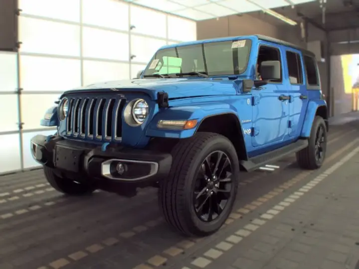 Jeep Wrangler 2023 4x4 Sahara 4xe 4dr SUV