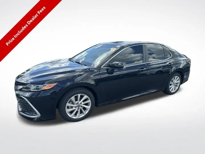 Toyota Camry 2023 LE 4p Sedan