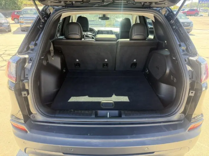 Jeep Cherokee Latitude Lux 4WD 2021