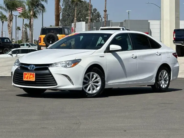 Toyota Camry Hybrid 2016 SE 4dr Sedán