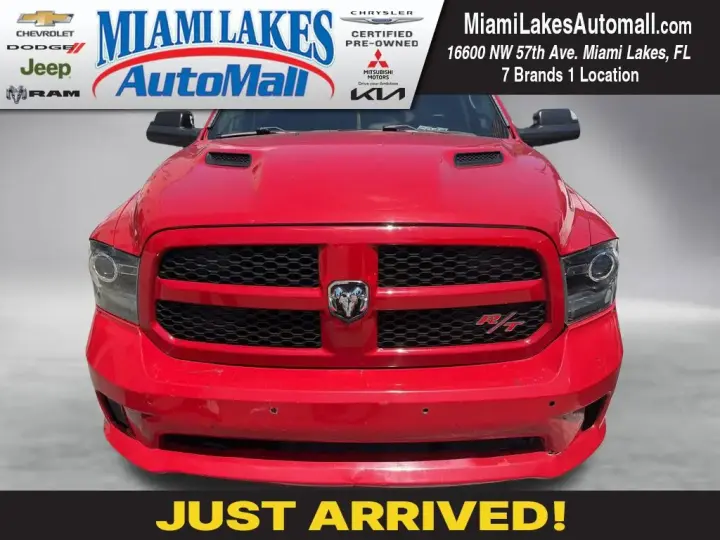 Ram 1500 2017 4x2 Sport 4p Cab de Tripulante 5.5 ft. CB Camioneta