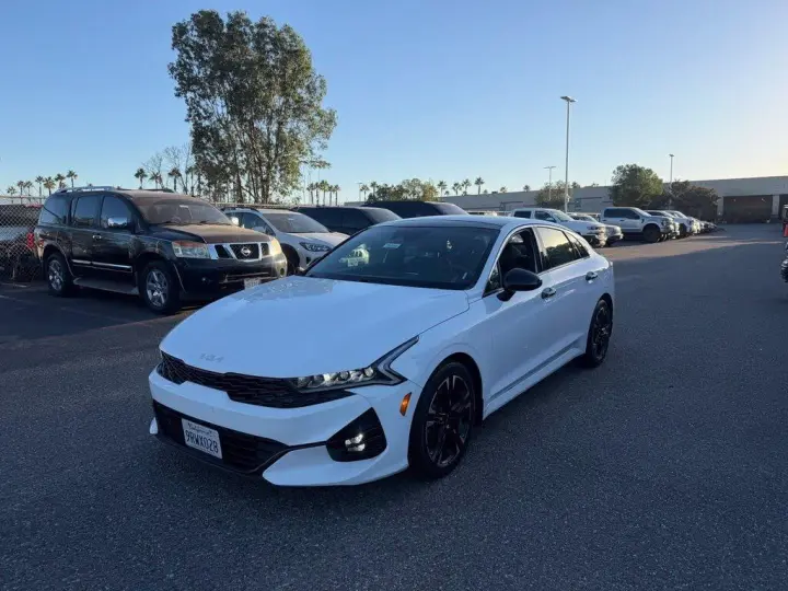 Kia K5 2022 GT-Line 4dr Sedán