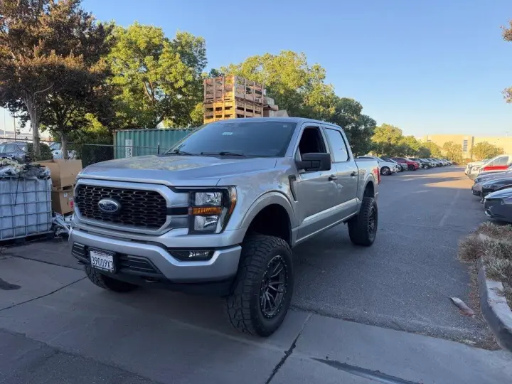 Ford F-150 2023 4x4 XL 4dr SuperCrew 6.5 ft. SB