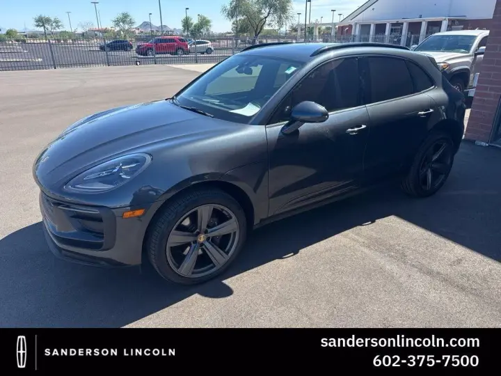 Porsche Macan 2023 AWD T 4dr SUV