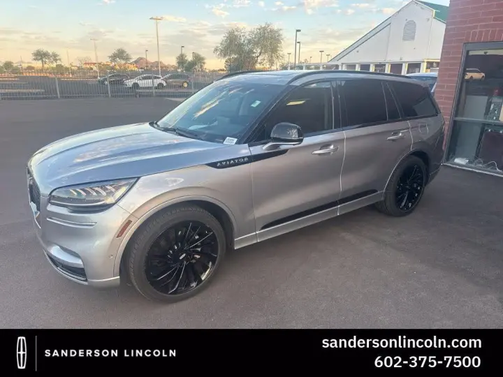 Lincoln Aviator 2023 Reserve 4dr SUV