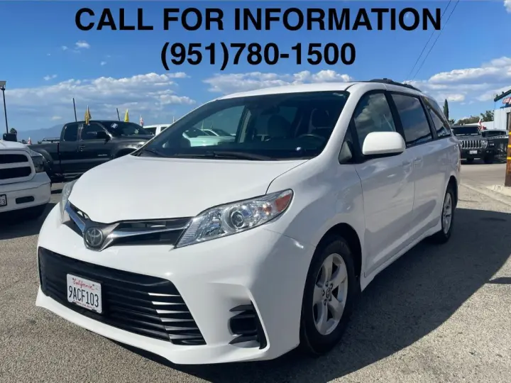 2018 Toyota SIENNA
