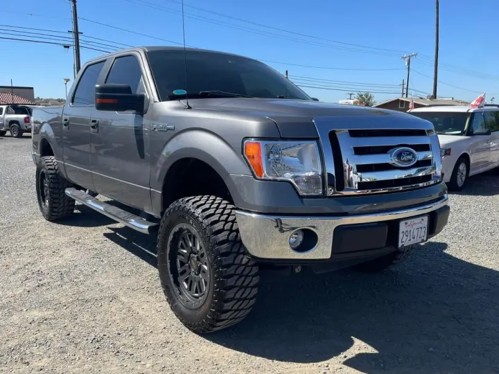 2010 Ford F150 SUPERCREW CAB