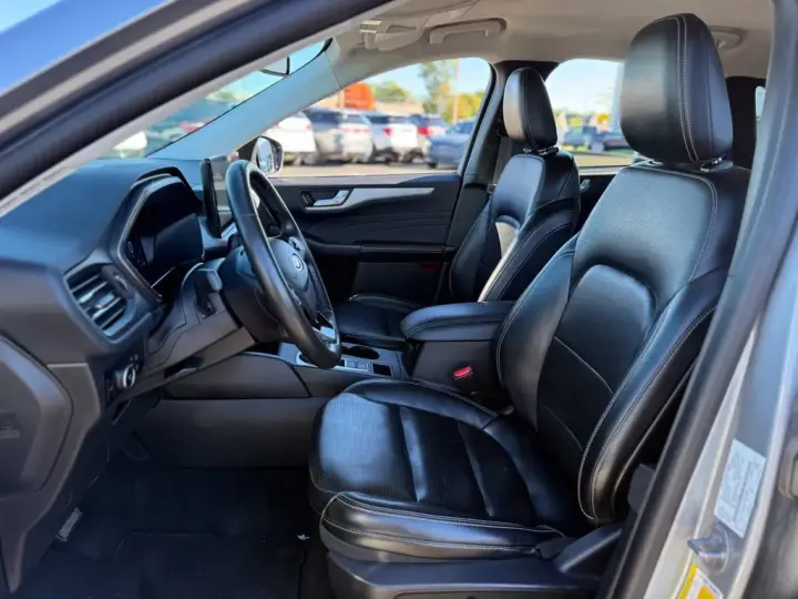 Ford Escape 2024 AWD Platinum 4dr SUV