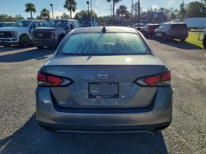 Nissan Versa 2025 SV Sedán de 4 puertas
