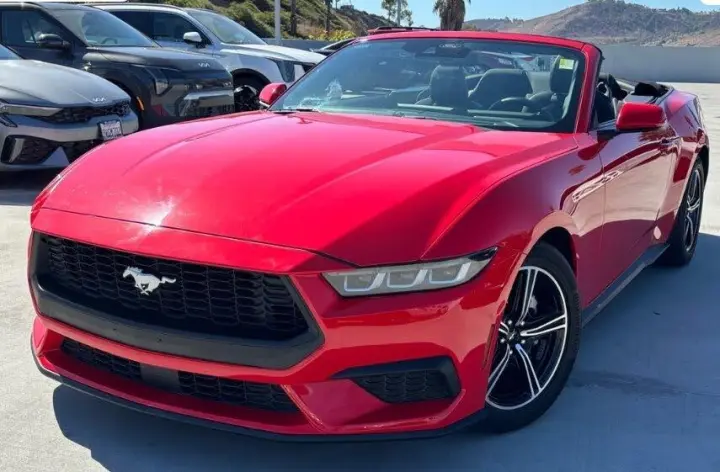 Ford Mustang 2024 EcoBoost 2dr Convertible