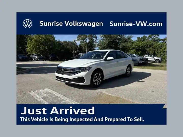 Volkswagen Jetta 2024 S 4dr Sedán 8A