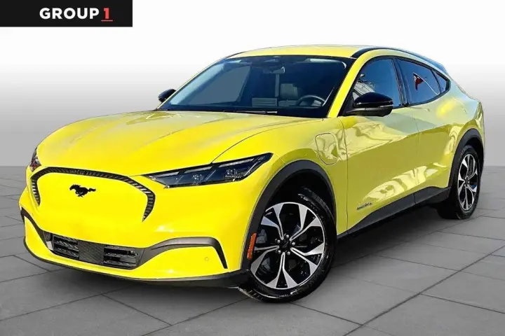 Ford Mustang Mach-E 2025 AWD Select 4 puertas SUV