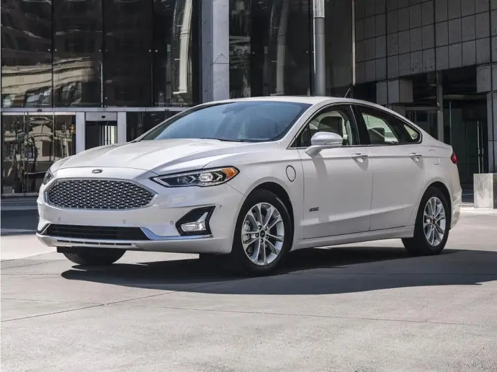 Ford Fusion Energi 2019 Titanium Sedán de 4 puertas